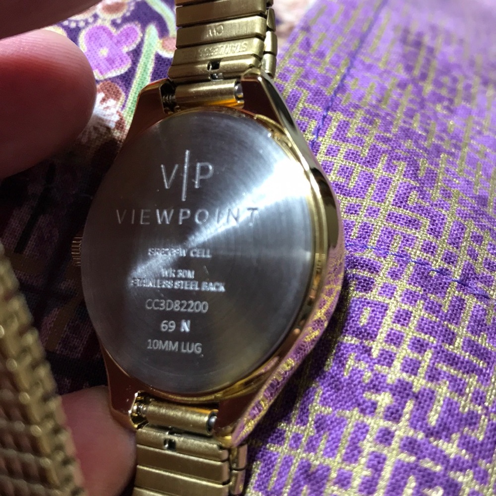 Watch - Picture 2 of 3